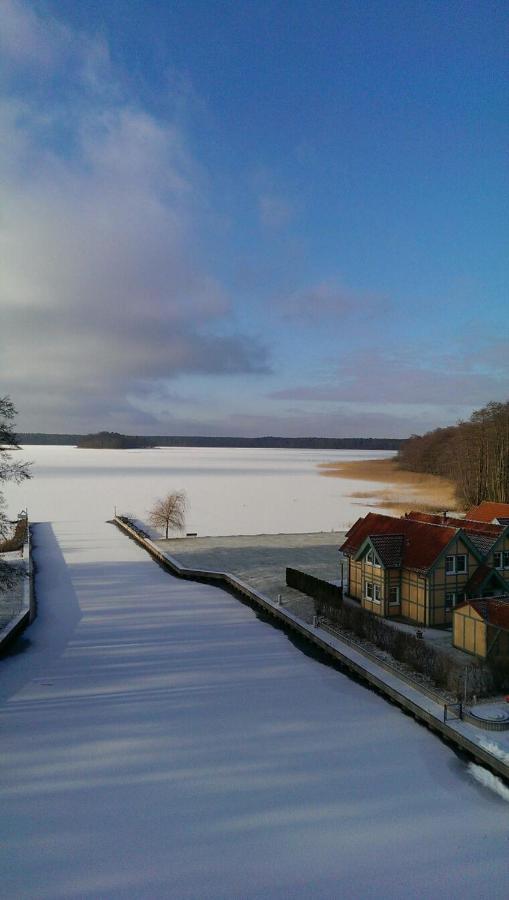 Ferienhaus Mit Bootssteg Am See In راينزبرج المظهر الخارجي الصورة