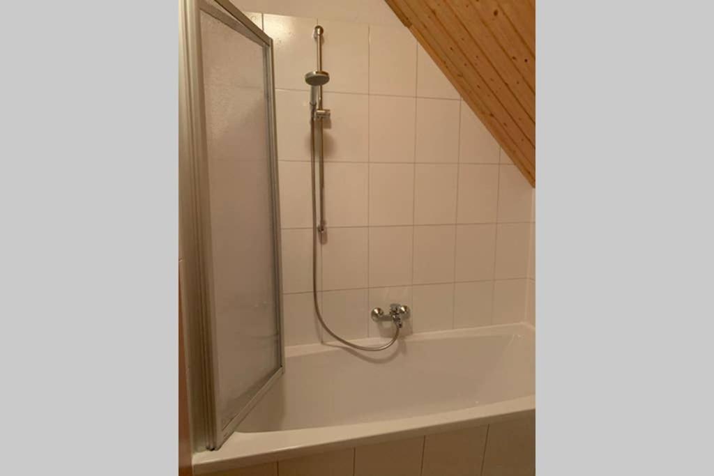 Ferienhaus Mit Bootssteg Am See In راينزبرج المظهر الخارجي الصورة